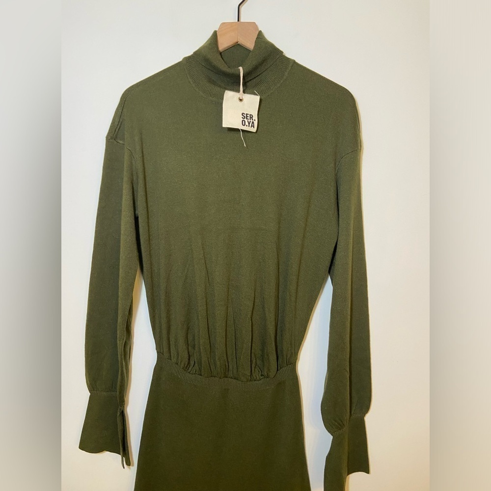 SER.O.YA NWT Diana Dress Long Sleeve Ruched Turtleneck with Slit Size M Green - Picture 5 of 14